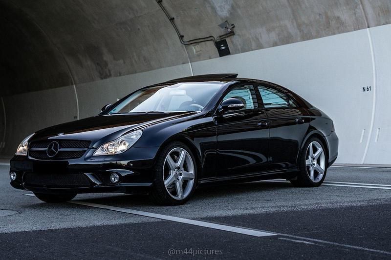 Gebraucht 2006 Mercedes CLS55 AMG AMG Limousine | 22.000 € - Bild 1/4