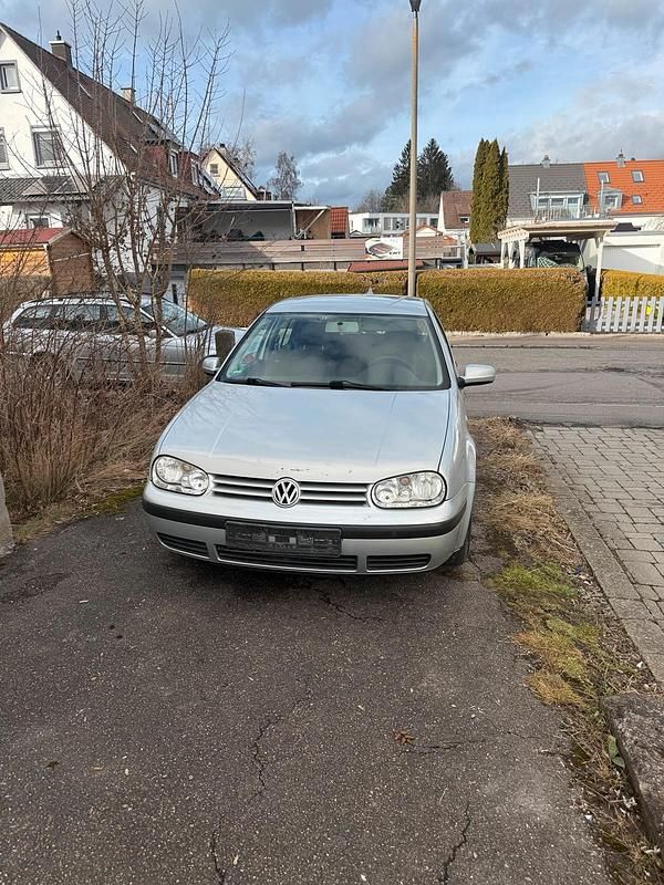 Gebraucht VW Golf IV 75 PS (55 kW) 2001 Grau Kleinwagen