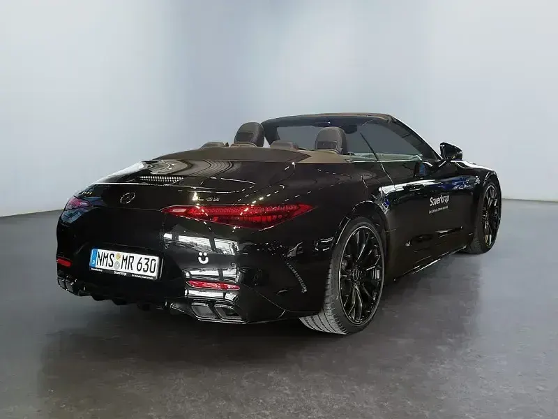 Gebraucht Mercedes SL63 AMG AMG 585 PS (430 kW) 2026 Schwarz Cabrio