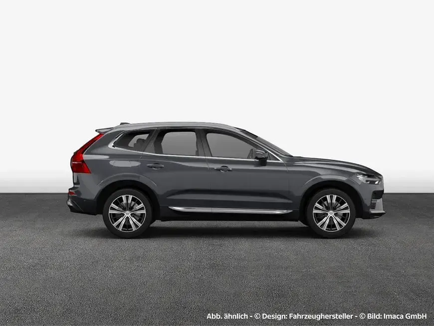 Gebraucht Volvo XC60 Core 197 PS (144 kW) 2024 Platinum grey / metallic SUV