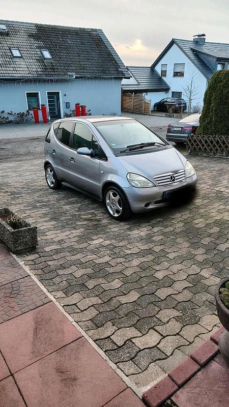 Gebraucht Mercedes A190 Elegance 125 PS (91 kW) 2000 Silber Kleinwagen