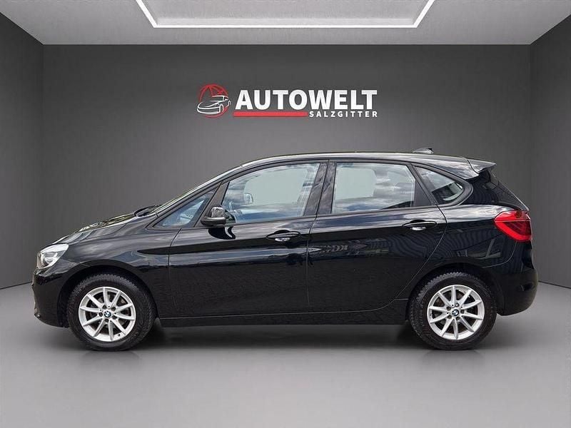 Gebraucht BMW 216 Active Tourer Advantage 102 PS (75 kW) 2017 Schwarz Van / Kleinbus
