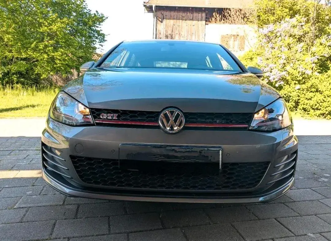 Gebraucht VW Golf VII GTI 300 PS (220 kW) 2016 Grau Limousine