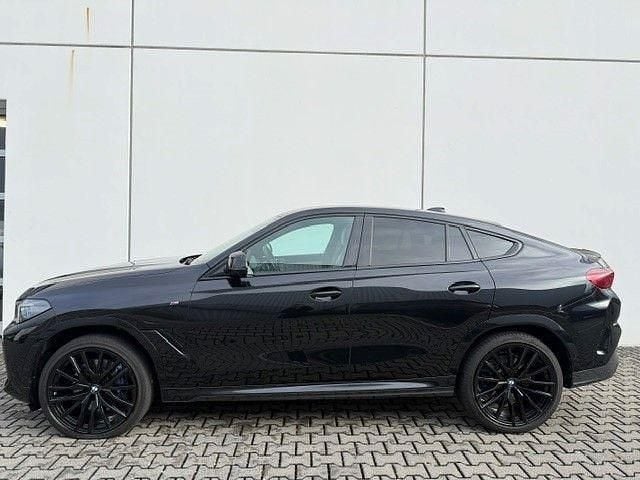Gebraucht BMW X6 M50 Performance 530 PS (389 kW) 2023 Schwarz SUV