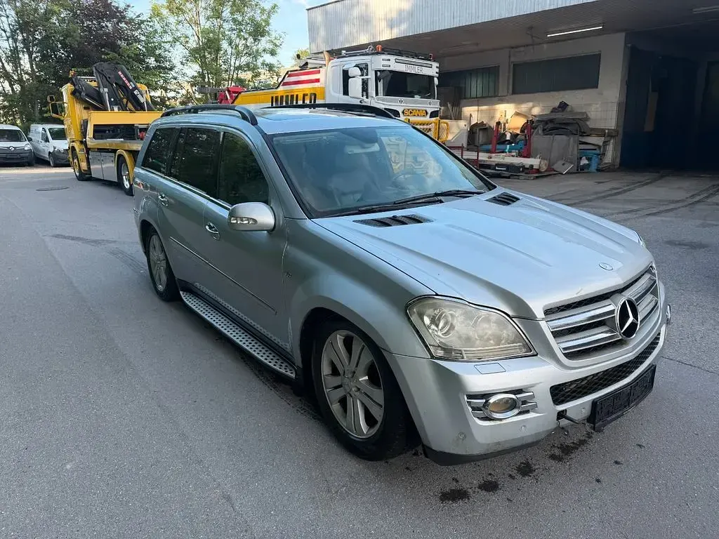 Gebraucht Mercedes GL420 306 PS (225 kW) 2006 Silber SUV