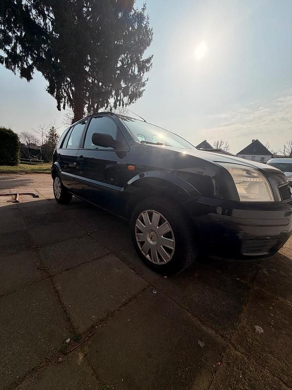 Gebraucht Ford Fusion 75 PS (55 kW) 2005 Blau Kleinwagen