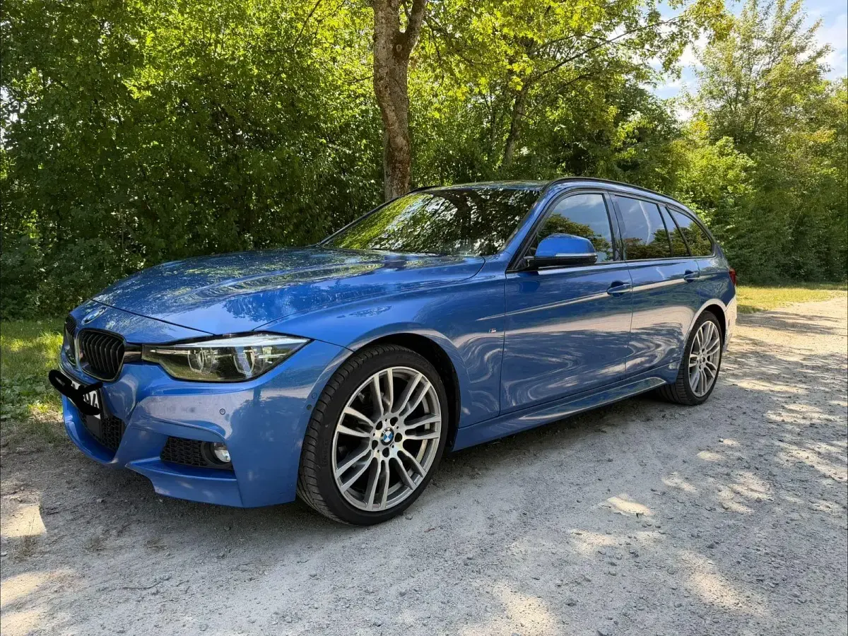 Gebraucht BMW 320 M Sport 184 PS (135 kW) 2019 Blau Kombi