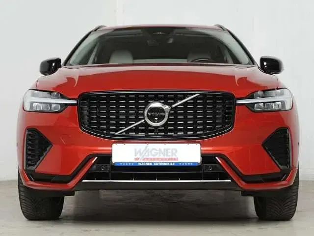 Gebraucht Volvo XC60 145 PS (106 kW) 2023 SUV