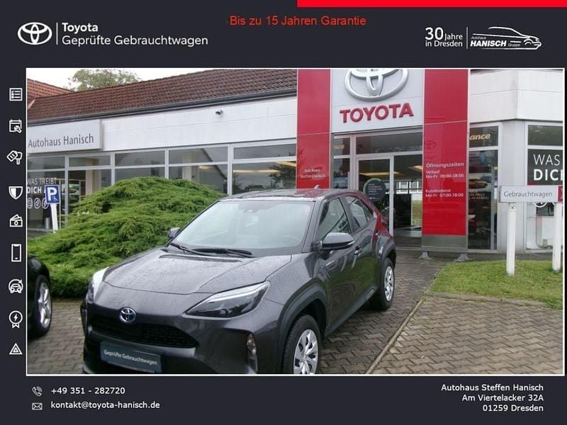 Marlingrau metallic Gebraucht 2022 Toyota Yaris Cross Business Edition SUV | 21.490 € (Guter Preis) - Bild 1/4