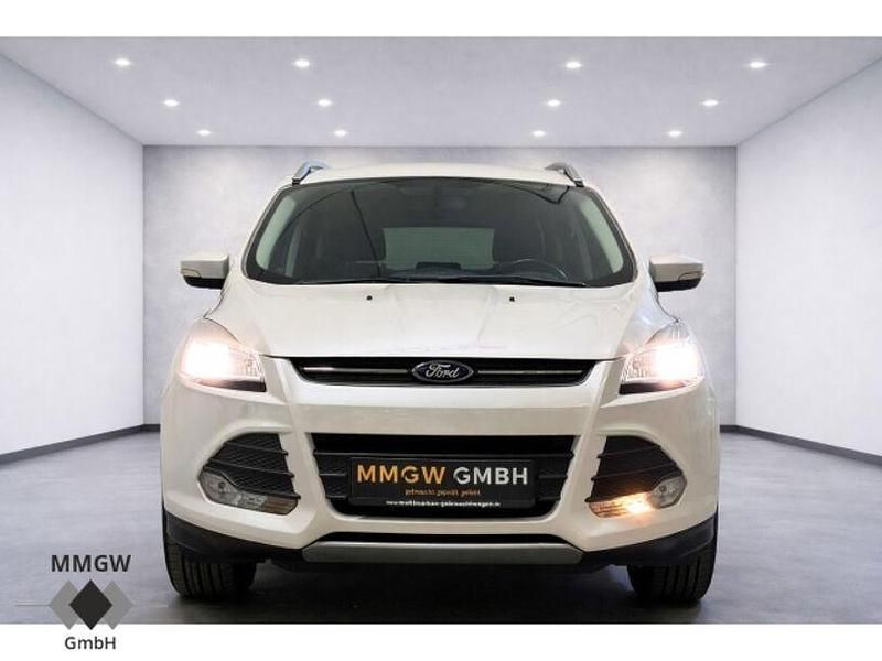 Gebraucht Ford Kuga SYNC Edition 150 PS (110 kW) 2015 White platinum SUV