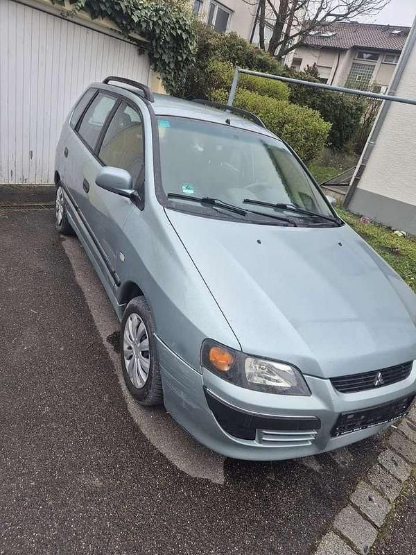 Gebraucht Mitsubishi Space Star 111 PS (81 kW) 2004 Grau Van / Kleinbus