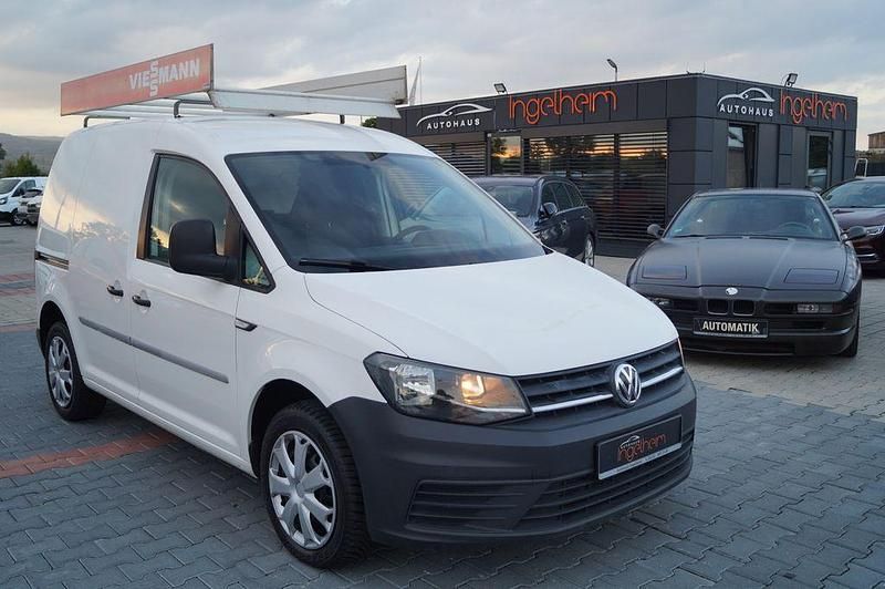 Candyweiß Gebraucht 2018 VW Caddy Van / Kleinbus | 10.890 € (Guter Preis) - Bild 1/4