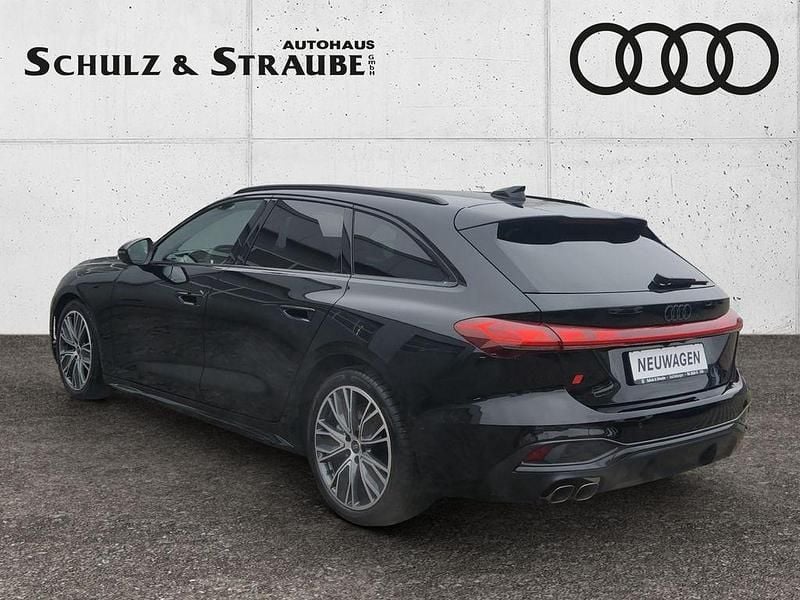 Gebraucht Audi A5 Ambiente 204 PS (150 kW) 2025 Schwarz Coupé