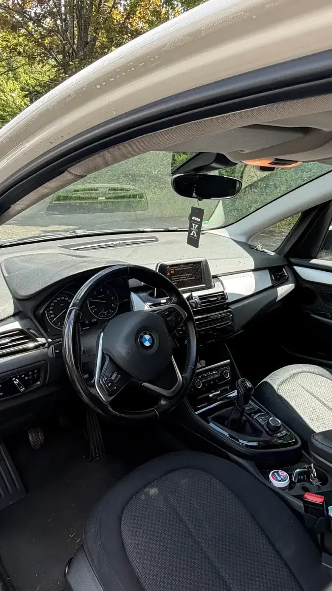 Gebraucht BMW 218 150 PS (110 kW) 2015 Weiß Kombi