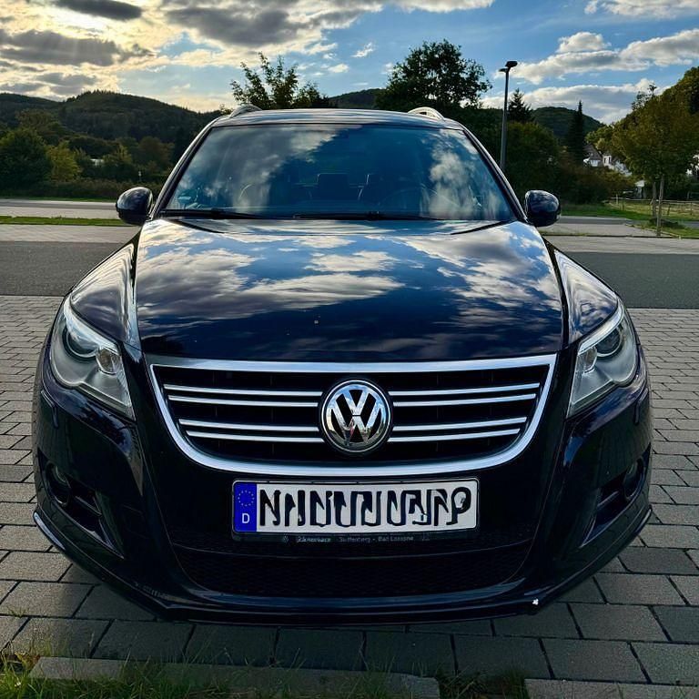 Schwarz Gebraucht 2009 VW Tiguan R-line SUV | 5.900 € (Fairer Preis) - Bild 1/4
