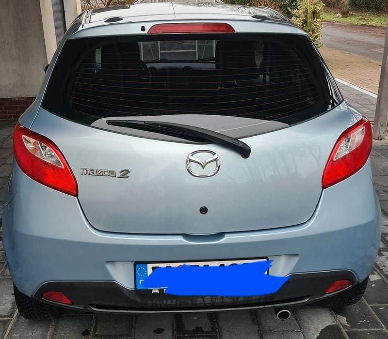 Blau Gebraucht 2008 Mazda 2 Limousine | 2.300 € (Fairer Preis) - Bild 1/4