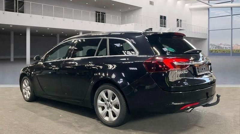 Gebraucht Opel Insignia Innovation 170 PS (125 kW) 2016 Schwarz Kombi