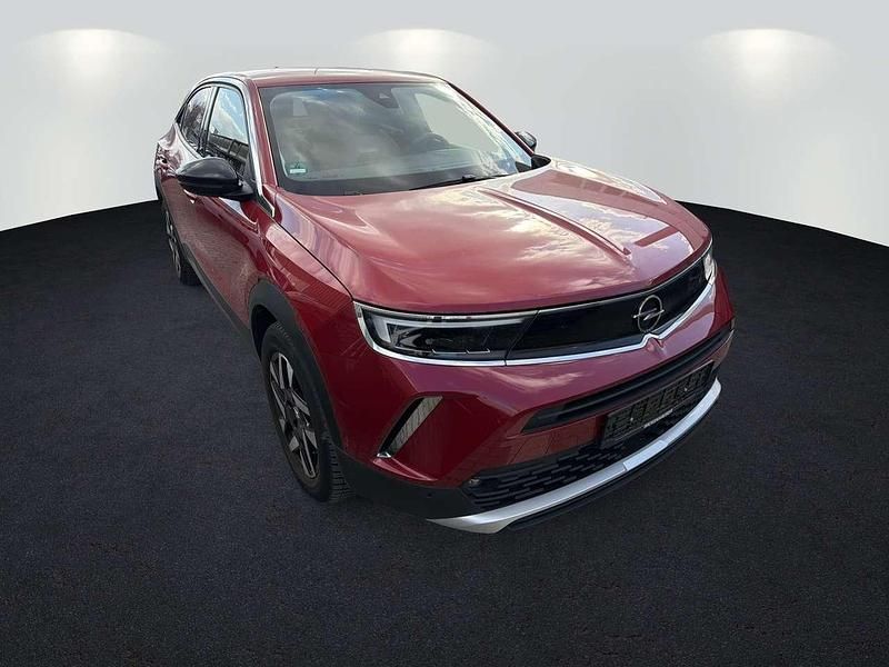 Gebraucht Opel Mokka-e Elegance 100 kW (136 PS) 2022 Power rot/kosmos rot SUV