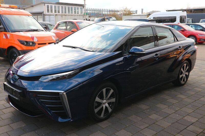 Blau Gebraucht 2020 Toyota Mirai Limousine | 11.500 € - Bild 1/4