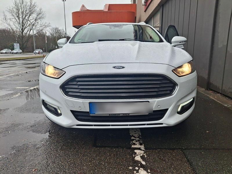 Gebraucht Ford Mondeo Business Edition 150 PS (110 kW) 2018 Weiß Kombi