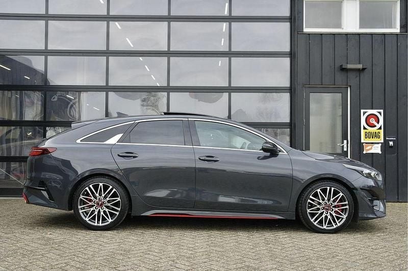 Gebraucht Kia ProCeed GT 204 PS (150 kW) 2023 Grau Kombi