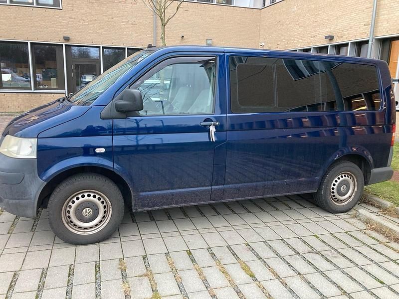 Blau Gebraucht 2008 VW Caravelle Van / Kleinbus | 15.000 € (Teuer) - Bild 1/4