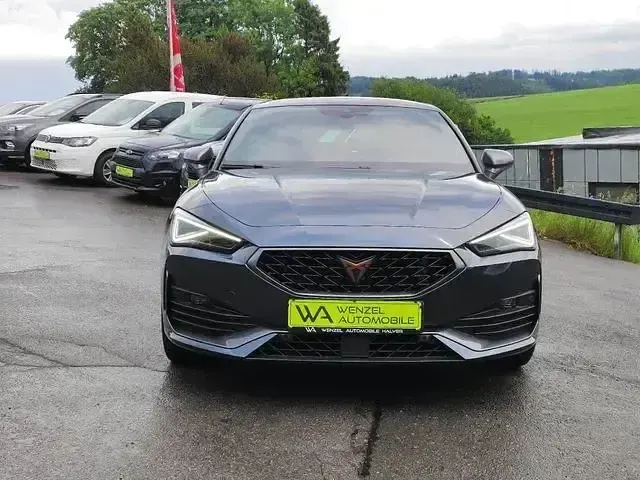 Gebraucht Cupra Leon 190 PS (139 kW) 2023 Magnetic tech grey Limousine