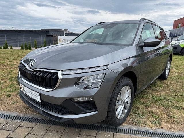 Grau Neu 2025 Skoda Kamiq Drive SUV | 23.999 € (Superpreis) - Bild 1/4
