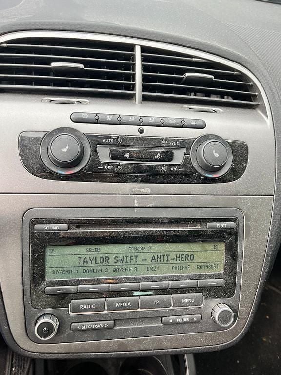 Gebraucht Seat Altea XL Sun 105 PS (77 kW) 2015 Silber Van / Kleinbus