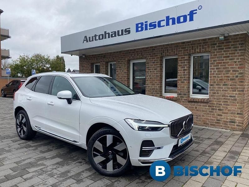 Weiß Gebraucht 2025 Volvo XC60 Plus SUV | 45.990 € (Guter Preis) - Bild 1/4