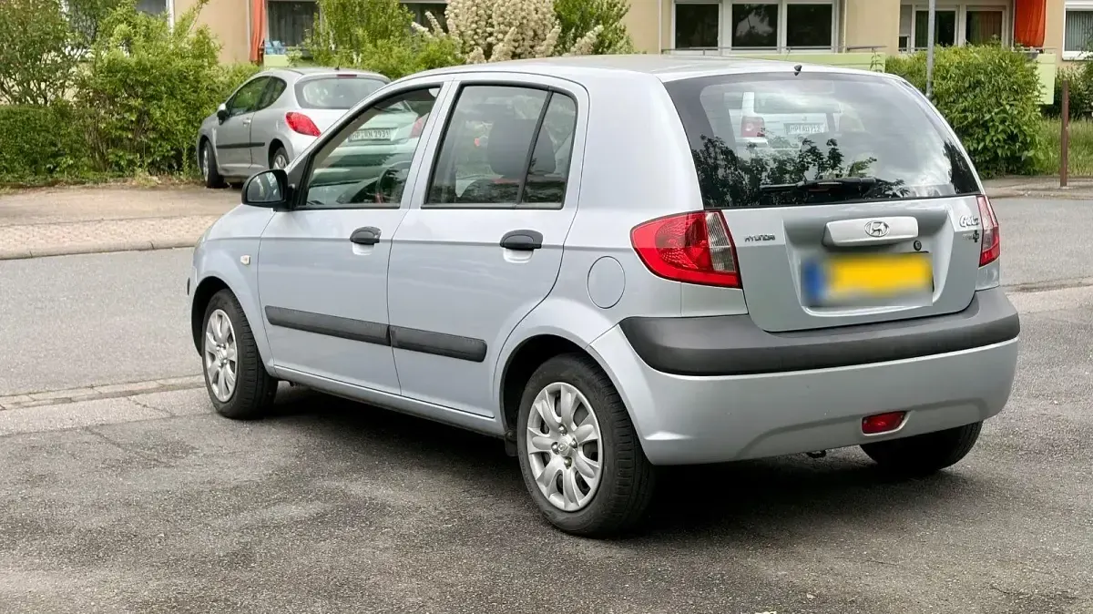 Gebraucht Hyundai Getz 67 PS (49 kW) 2009 Blau Kleinwagen