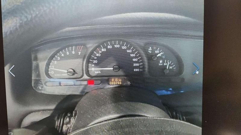 Gebraucht Opel Vectra 101 PS (74 kW) 1998 Kombi