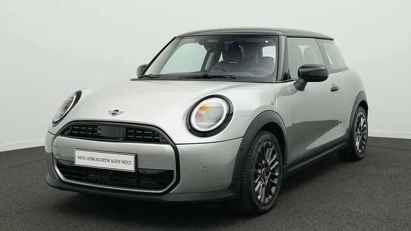 Grau Gebraucht 2024 Mini Cooper Classic Kleinwagen | 26.136 € (Fairer Preis) - Bild 1/4