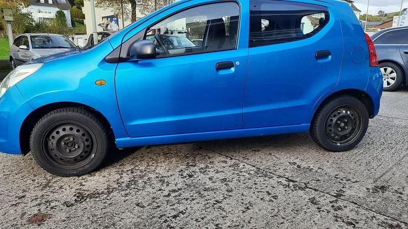 Gebraucht Suzuki Alto 68 PS (50 kW) 2012 Sky Kleinwagen