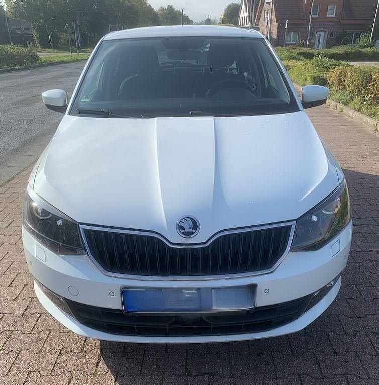 Gebraucht Skoda Fabia Style 75 PS (55 kW) 2017 Weiß Limousine