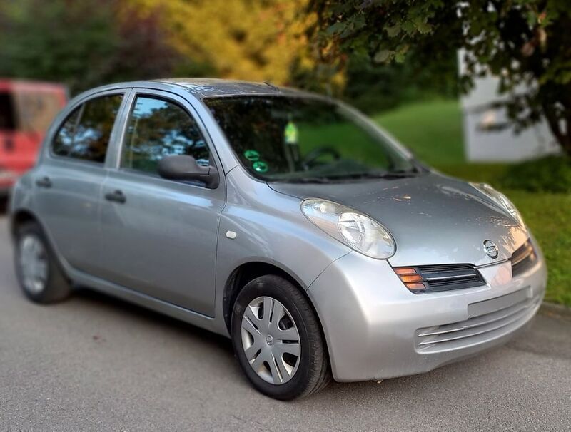 Silber Gebraucht 2005 Nissan Micra Kleinwagen | 560 € (Guter Preis) - Bild 1/4