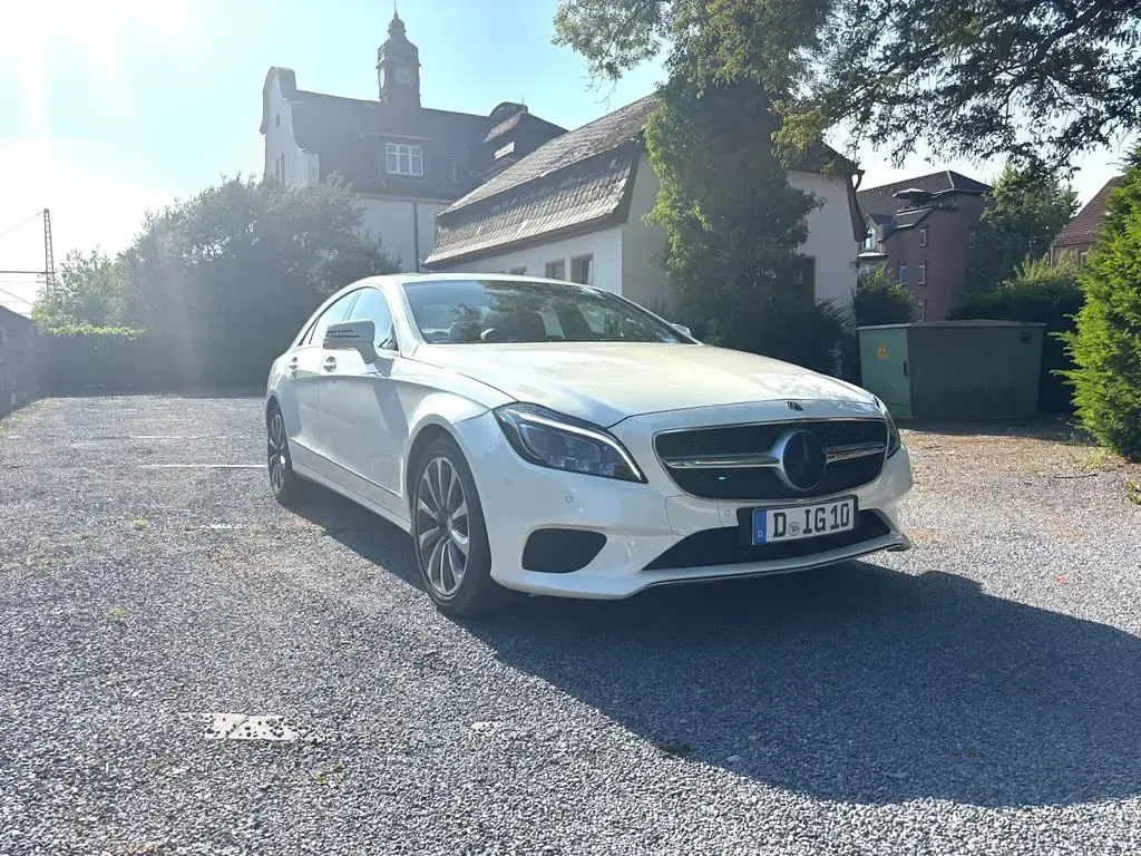 Gebraucht Mercedes CLS250 204 PS (150 kW) 2015 Weiß Coupé