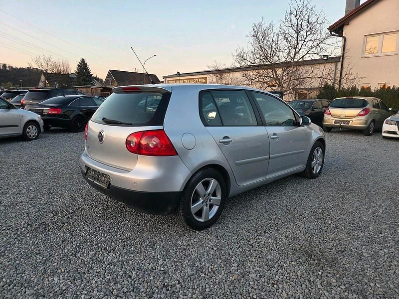 Gebraucht VW Golf VI 140 PS (102 kW) 2008 Silber Kleinwagen