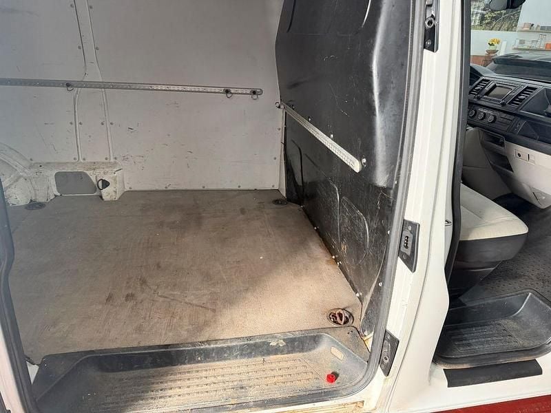 Gebraucht VW T6 102 PS (75 kW) 2015 Weiß Van