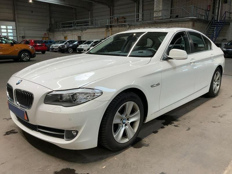 Second-hand BMW 523 204 CP (150 kW) 2010 Alb Berlinǎ