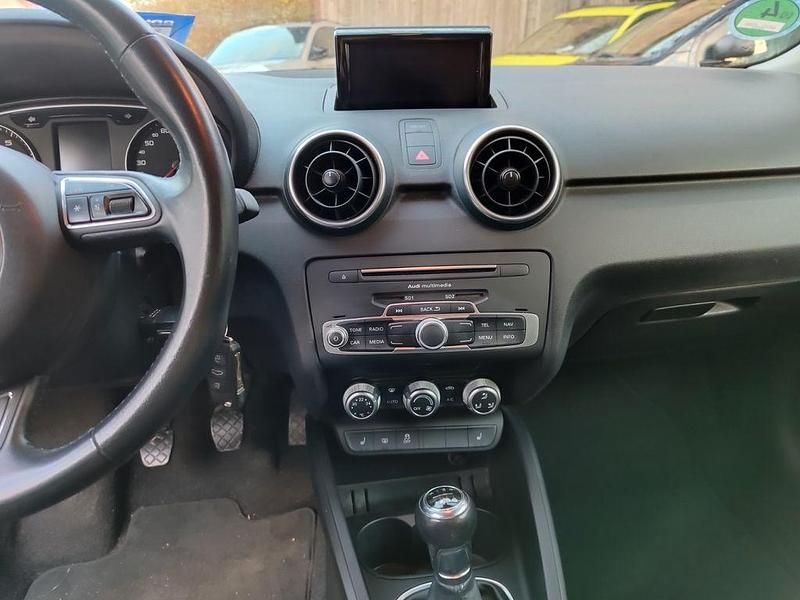 Gebraucht Audi A1 Sportback S-Line 125 PS (91 kW) 2016 Weiß Kleinwagen