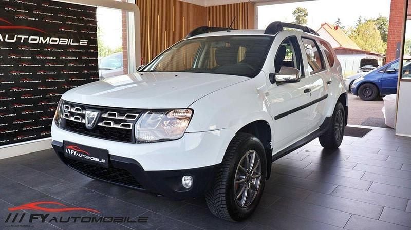 Weiß Gebraucht 2017 Dacia Duster Basis SUV | 8.490 € (Superpreis) - Bild 1/4