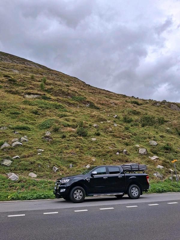 Gebraucht Ford Ranger Limited 200 PS (147 kW) 2018 Schwarz Pickup