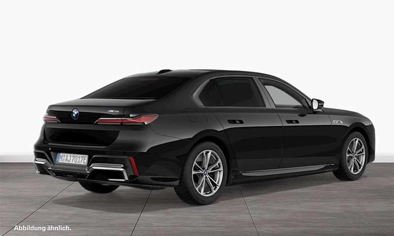 Gebraucht BMW i7 484 kW (659 PS) 2024 Saphirschwarz Limousine
