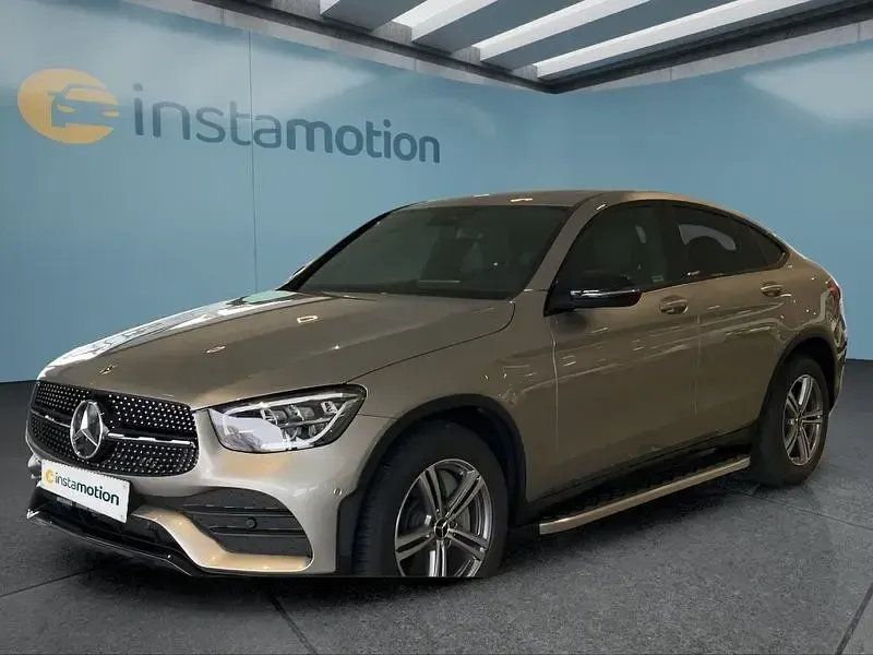 Gebraucht Mercedes GLC220 194 PS (142 kW) 2022 Silber SUV