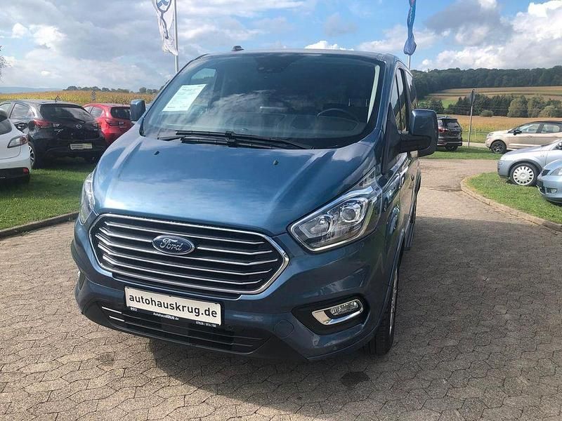 Gebraucht Ford Tourneo Custom 131 PS (96 kW) 2022 Blau Van