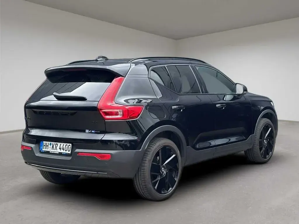Gebraucht Volvo XC40 Plus 197 PS (144 kW) 2025 Schwarz SUV