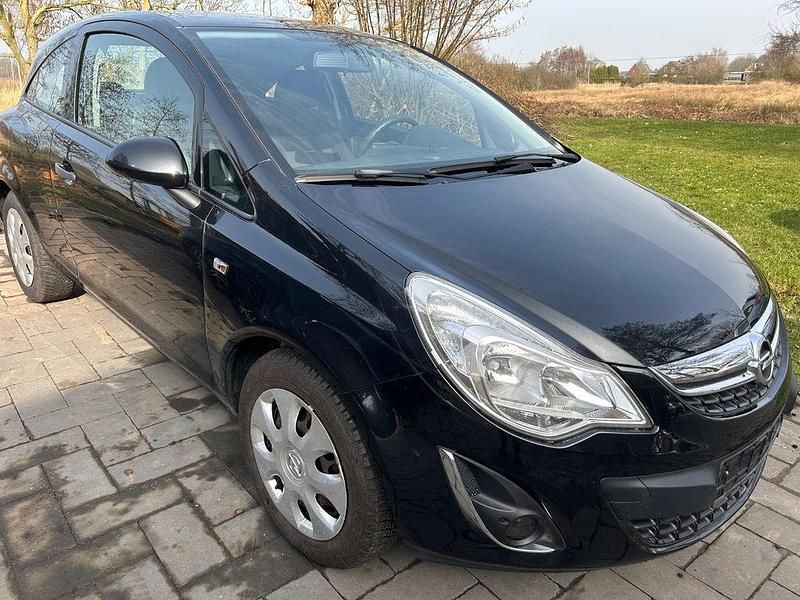 Gebraucht Opel Corsa Edition 69 PS (50 kW) 2012 Schwarz Kleinwagen