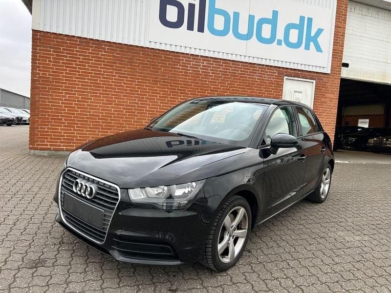 Schwarz Gebraucht 2014 Audi A1 Sportback Attraction Kleinwagen | 8.300 € (Superpreis) - Bild 1/4
