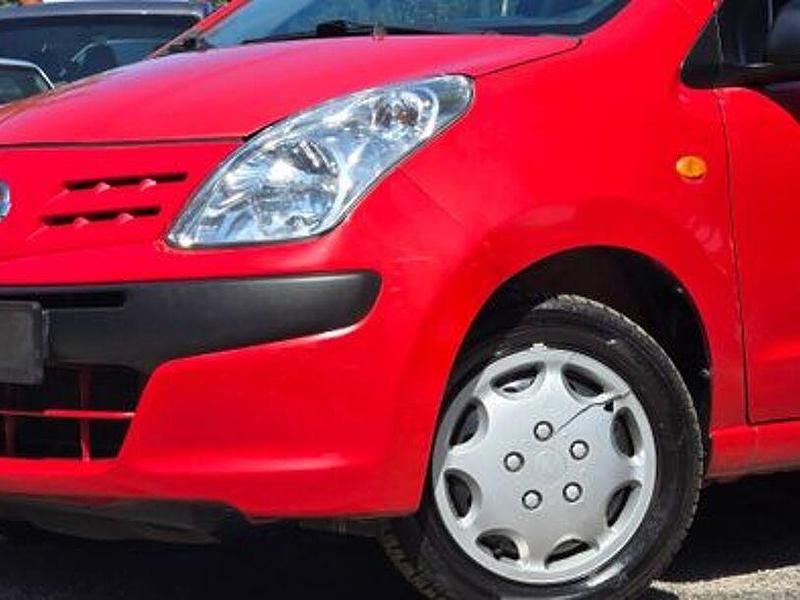 Gebraucht Nissan Pixo 68 PS (50 kW) 2010 Rot Kleinwagen